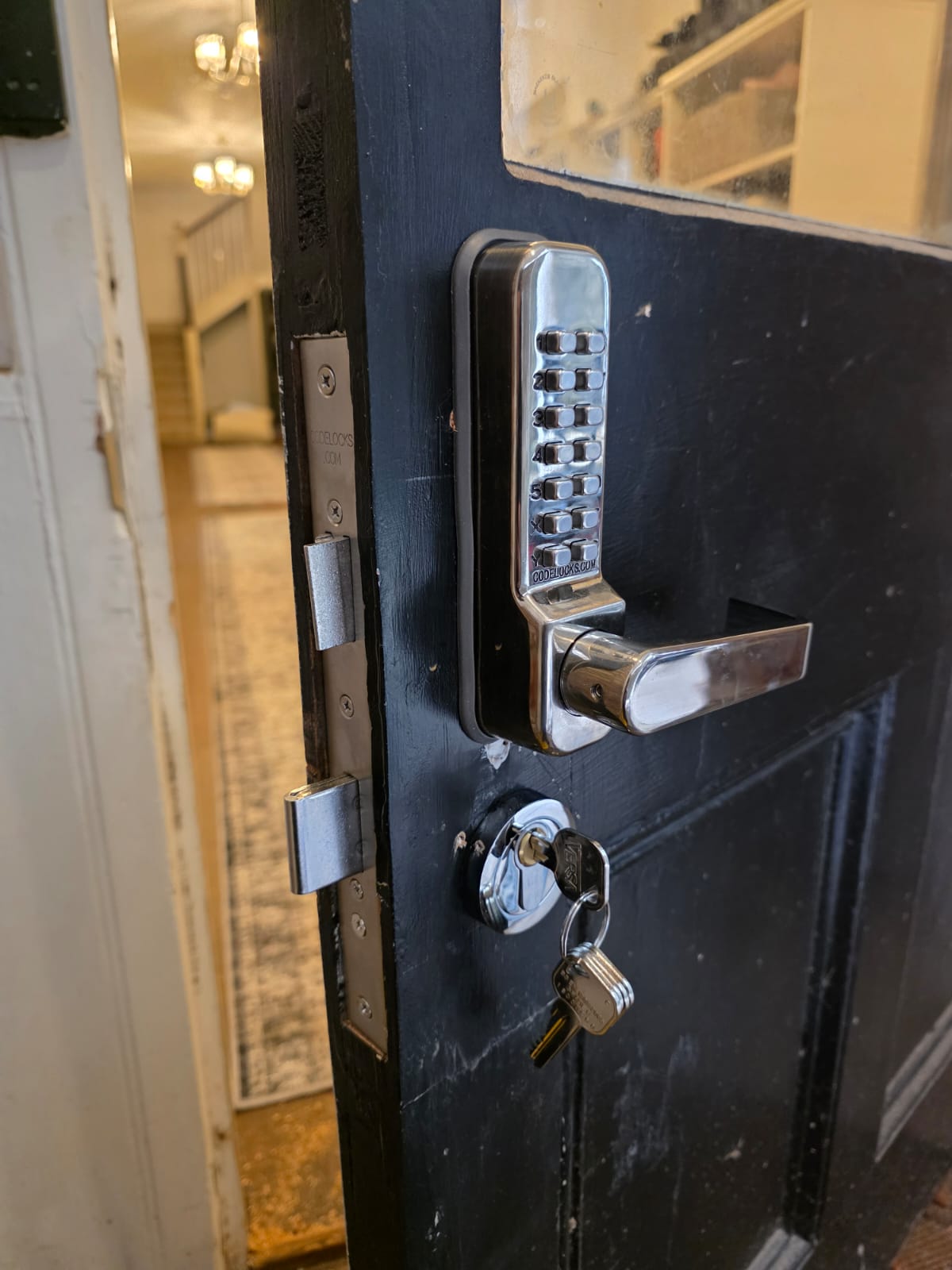 keypad-door-lock